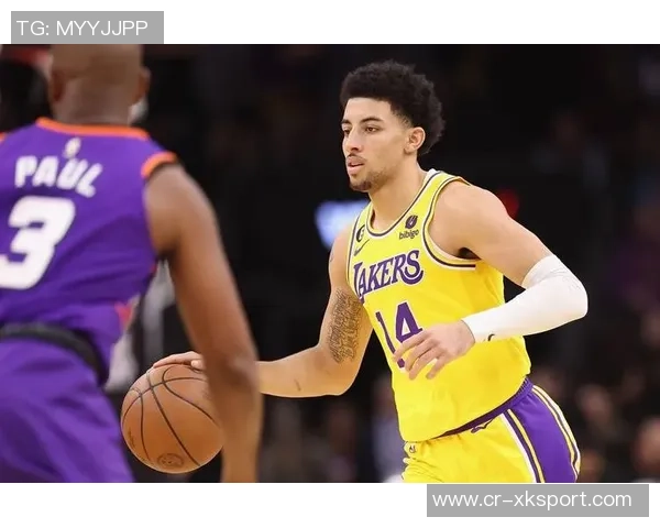 维拉纽瓦分析哈登与皮蓬的职业生涯差异与历史地位 维拉纽瓦分析哈登与皮蓬的职业生涯差异与历史地位