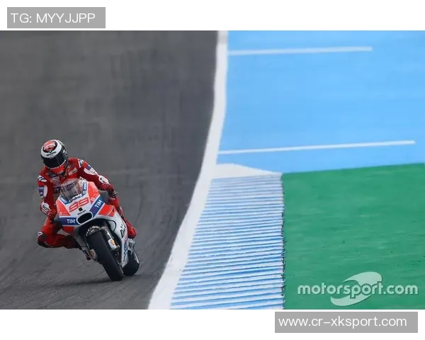 前裁判批评迪洛伦佐缺乏体育道德那不勒斯官方强烈反驳并发声谴责