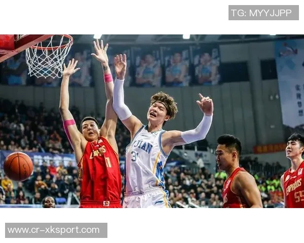 米勒半场表现抢眼高效内线贡献11分9篮板助球队争胜