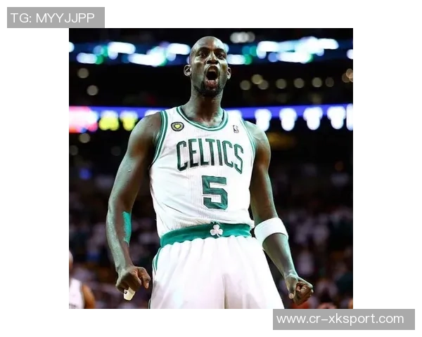 蒙蒂称赞罗伊年轻无弱点比肩邓肯的全能表现令人惊叹