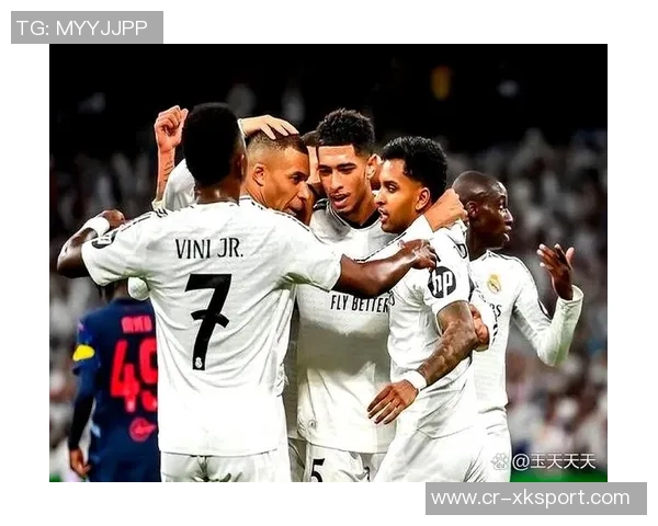 奎因豪取三双表现惊艳哈珀关键时刻助球队逆转胜利